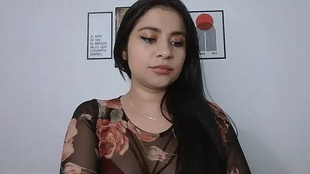 Snapshot of ValerieLove_ chatting on March 2026 11:12:01 PM ValerieLove online show from March 2026 11:12:01 PM