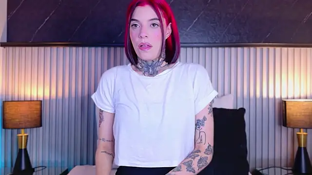 Meganreed  online show from May 2026 10:29:01 PM
