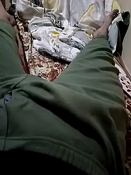 Snapshot of anis3g4 chatting on November 2025 08:53:01 PM anis3g4 online show from November 2025 08:53:01 PM