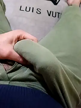 Snapshot of anis3g4 chatting on February 2026 03:05:02 PM anis3g4 online show from February 2026 03:05:02 PM