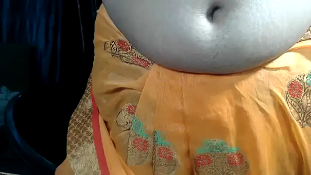 Snapshot of DearKimmi chatting on March 2025 05:52:01 PM DearKimmi online show from March 2025 05:52:01 PM