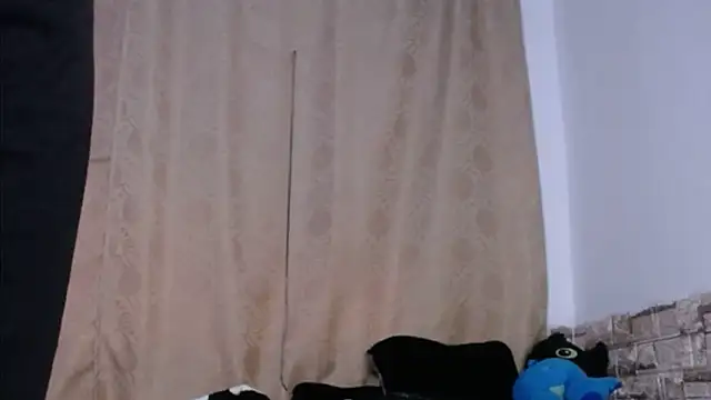 DaraKat18 online show from May 2026 10:05:02 PM