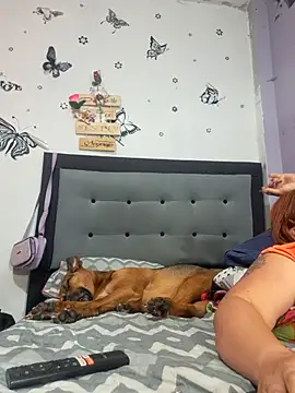 Snapshot of anythompsom chatting on November 2025 08:20:02 PM anythompsom online show from November 2025 08:20:02 PM