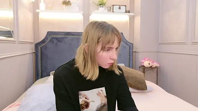 Snapshot of Beverly_Gomes chatting on October 2025 05:19:02 AM Beverly Gomes online show from October 2025 05:19:02 AM