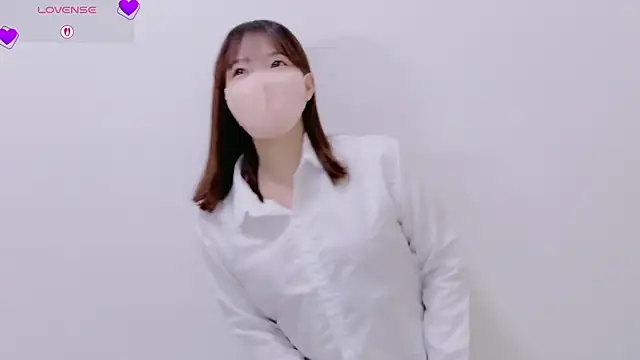 Mayu o19o online show from April 2026 03:14:01 PM