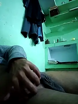 Snapshot of sexy_couple_38 chatting on November 2025 09:19:01 PM sexy couple 38 online show from November 2025 09:19:01 PM