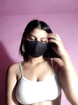 Janvi Jaitly online show from May 2026 08:06:02 PM