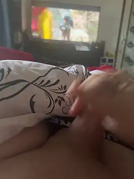 Snapshot of Badking9377 chatting on September 2025 05:15:02 PM Badking9377 online show from September 2025 05:15:02 PM