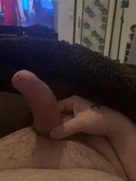 Badking9377 online show from April 2026 05:43:01 PM