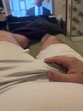 Badking9377 online show from April 2026 05:26:02 PM