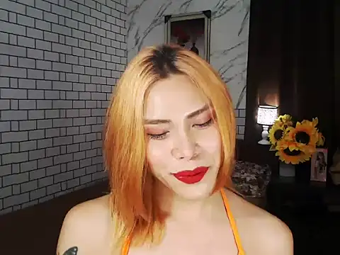 Snapshot of BigAssAlexa chatting on October 2025 01:14:02 AM BigAssAlexa online show from October 2025 01:14:02 AM