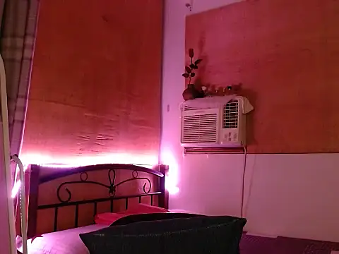 Snapshot of BigAssAlexa chatting on October 2025 12:07:02 PM BigAssAlexa online show from October 2025 12:07:02 PM