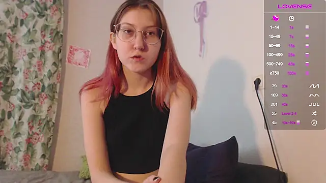 ohmycheryl online show from September 2025 03:02:01 PM