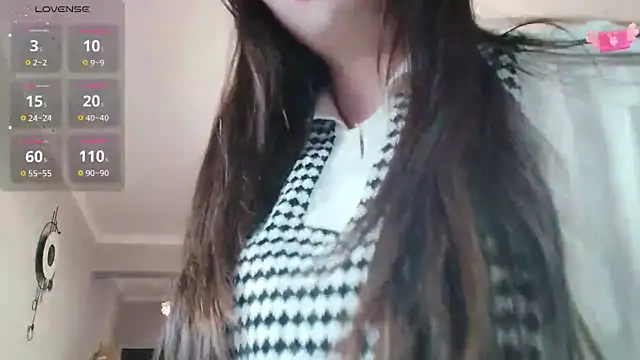 Snapshot of Diva_VVN chatting on February 2026 09:10:02 AM Diva VVN online show from February 2026 09:10:02 AM