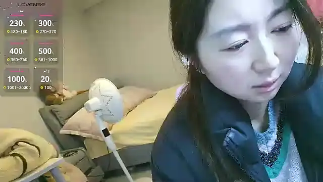 Snapshot of Diva_VVN chatting on March 2026 11:55:02 PM Diva VVN online show from March 2026 11:55:02 PM