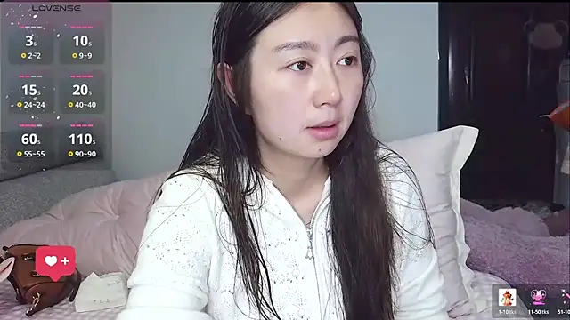 Snapshot of Diva_VVN chatting on March 2026 12:21:01 AM Diva VVN online show from March 2026 12:21:01 AM