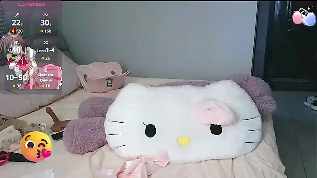 Snapshot of Diva_VVN chatting on April 2026 06:19:01 AM Diva VVN online show from April 2026 06:19:01 AM