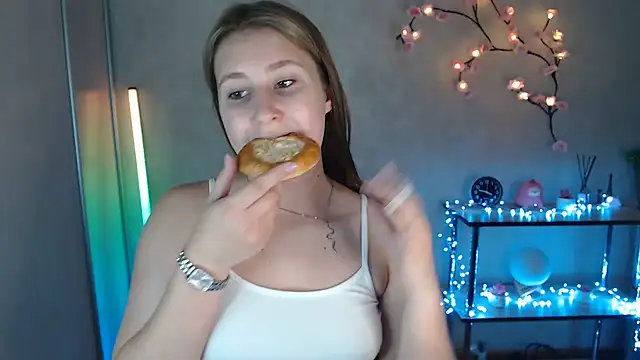 Milka kamila online show from July 2026 12:47:02 PM