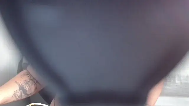 Snapshot of ApenasLys chatting on October 2025 12:48:02 PM ApenasLys online show from October 2025 12:48:02 PM