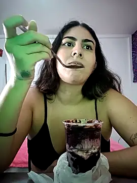 Snapshot of ApenasLys chatting on November 2025 11:15:01 PM ApenasLys online show from November 2025 11:15:01 PM