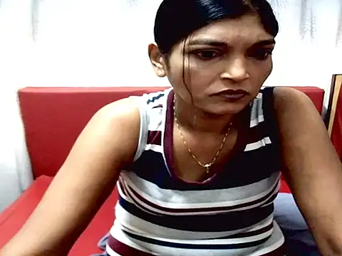 Snapshot of IndianAlisha chatting on February 2025 03:49:02 PM IndianAlisha online show from February 2025 03:49:02 PM