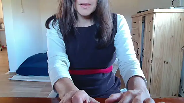 Missforever online show from May 2026 07:19:02 PM