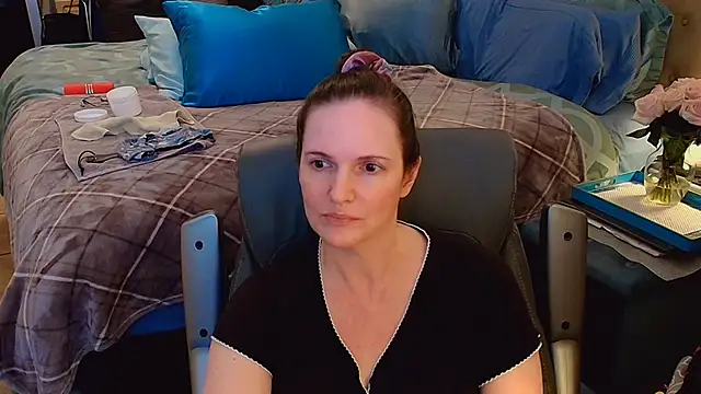 Snapshot of ninajaymes chatting on January 2025 11:24:01 PM ninajaymes online show from January 2025 11:24:01 PM