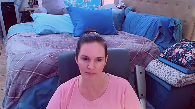 ninajaymes online show from February 2026 01:47:01 PM