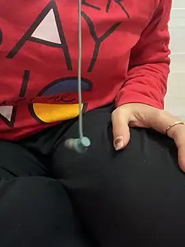 miss moonikaa online show from January 2026 09:24:02 AM