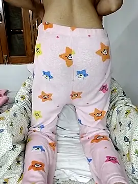 miss raavy online show from February 2026 09:38:01 AM