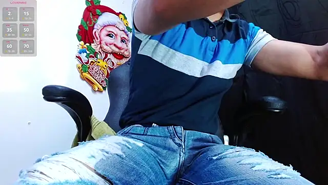 Snapshot of DayroDuran chatting on November 2025 07:08:02 PM DayroDuran online show from November 2025 07:08:02 PM