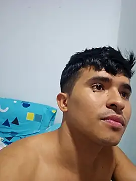 Snapshot of DayroDuran chatting on January 2026 05:15:01 PM DayroDuran online show from January 2026 05:15:01 PM