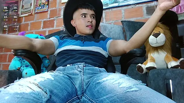 Snapshot of DayroDuran chatting on February 2026 07:59:02 PM DayroDuran online show from February 2026 07:59:02 PM