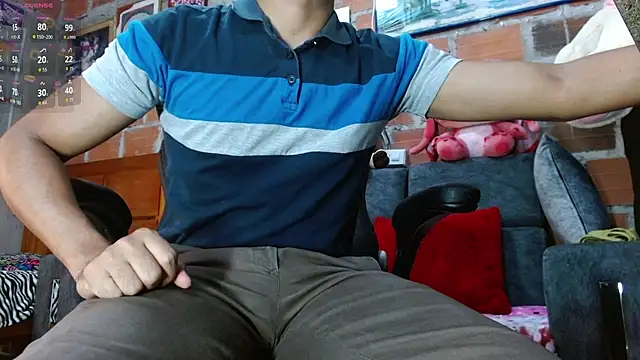 Snapshot of DayroDuran chatting on March 2026 08:13:01 PM DayroDuran online show from March 2026 08:13:01 PM