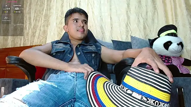 DayroDuran online show from May 2026 08:07:02 PM
