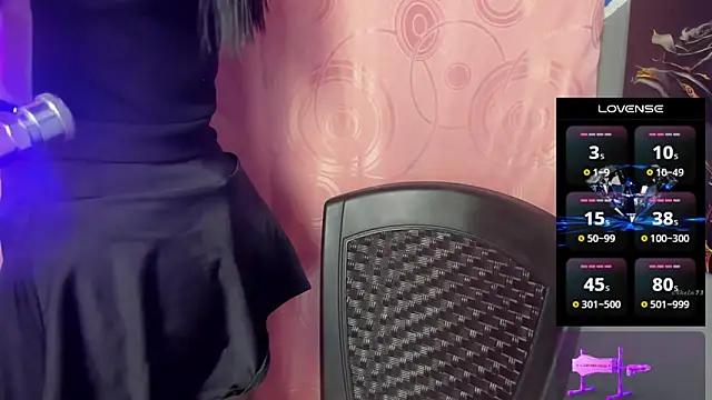 lau-hot online show from March 2026 08:15:01 PM