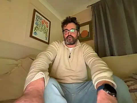 Snapshot of CyprioteWhitefly chatting on February 2026 12:11:01 AM CyprioteWhitefly online show from February 2026 12:11:01 AM