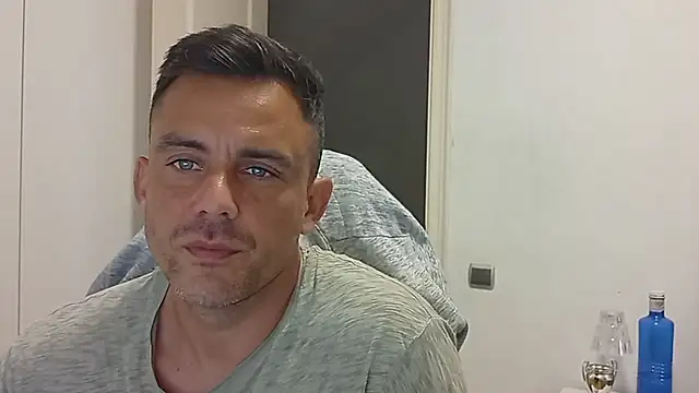 Snapshot of Captianamericablue chatting on October 2025 04:07:01 PM Captianamericablue online show from October 2025 04:07:01 PM