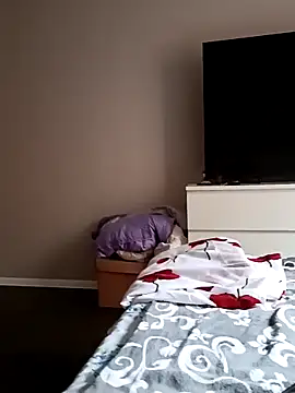 Snapshot of NiceBadgera chatting on September 2025 01:00:01 PM NiceBadgera online show from September 2025 01:00:01 PM