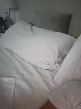 angeldevil0404 online show from November 2025 04:14:02 AM