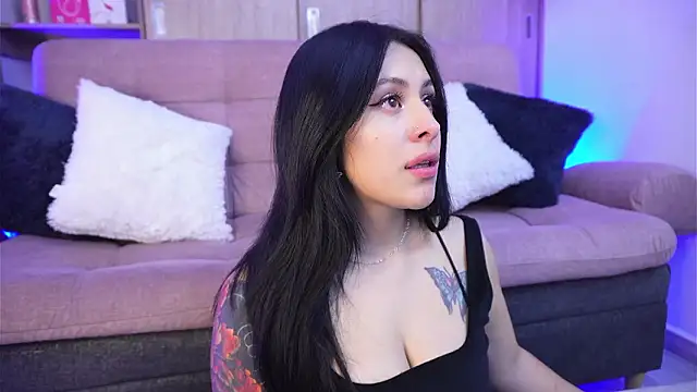 Snapshot of SophiieCumsx chatting on February 2026 03:07:02 AM SophiieCumsx online show from February 2026 03:07:02 AM