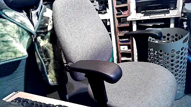 Snapshot of georgew62 chatting on November 2025 01:22:02 AM georgew62 online show from November 2025 01:22:02 AM