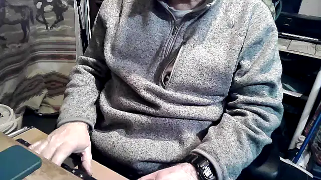 georgew62 online show from February 2026 01:33:01 AM