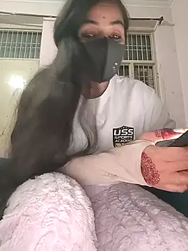 Snapshot of the_saavi chatting on January 2026 06:22:02 PM the saavi online show from January 2026 06:22:02 PM