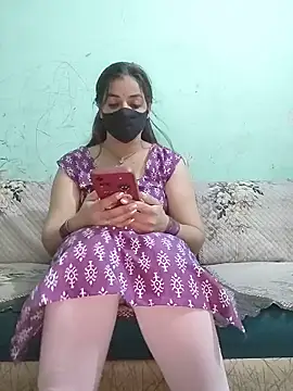 Snapshot of the_saavi chatting on June 2026 06:40:01 PM the saavi online show from June 2026 06:40:01 PM