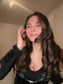 Snapshot of SophiiaStarr chatting on April 2026 07:58:01 PM SophiiaStarr online show from April 2026 07:58:01 PM