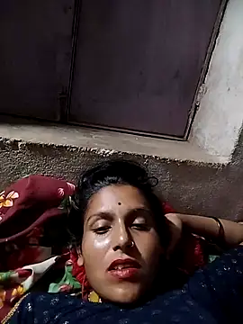 Snapshot of Sonam_shinde chatting on September 2025 09:27:02 PM Sonam shinde online show from September 2025 09:27:02 PM