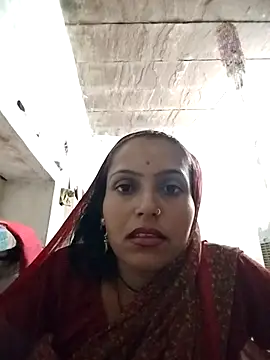 Snapshot of Sonam_shinde chatting on October 2025 06:17:02 PM Sonam shinde online show from October 2025 06:17:02 PM