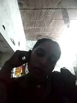 Snapshot of Sonam_shinde chatting on October 2025 09:15:01 PM Sonam shinde online show from October 2025 09:15:01 PM