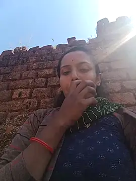 Snapshot of Sonam_shinde chatting on November 2025 06:02:02 AM Sonam shinde online show from November 2025 06:02:02 AM